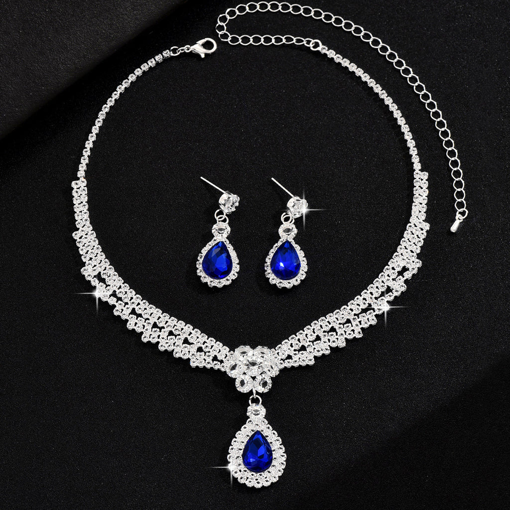 Kristall-Schmuckset mit floralem Tropfendesign – Halskette & Ohrringe